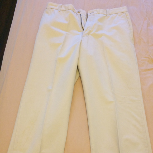 Izod Khaki's - Picture 2 of 3